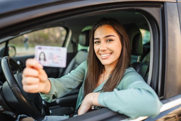 Carteira De Motorista: saiba tudo o que precisa para ser um condutor